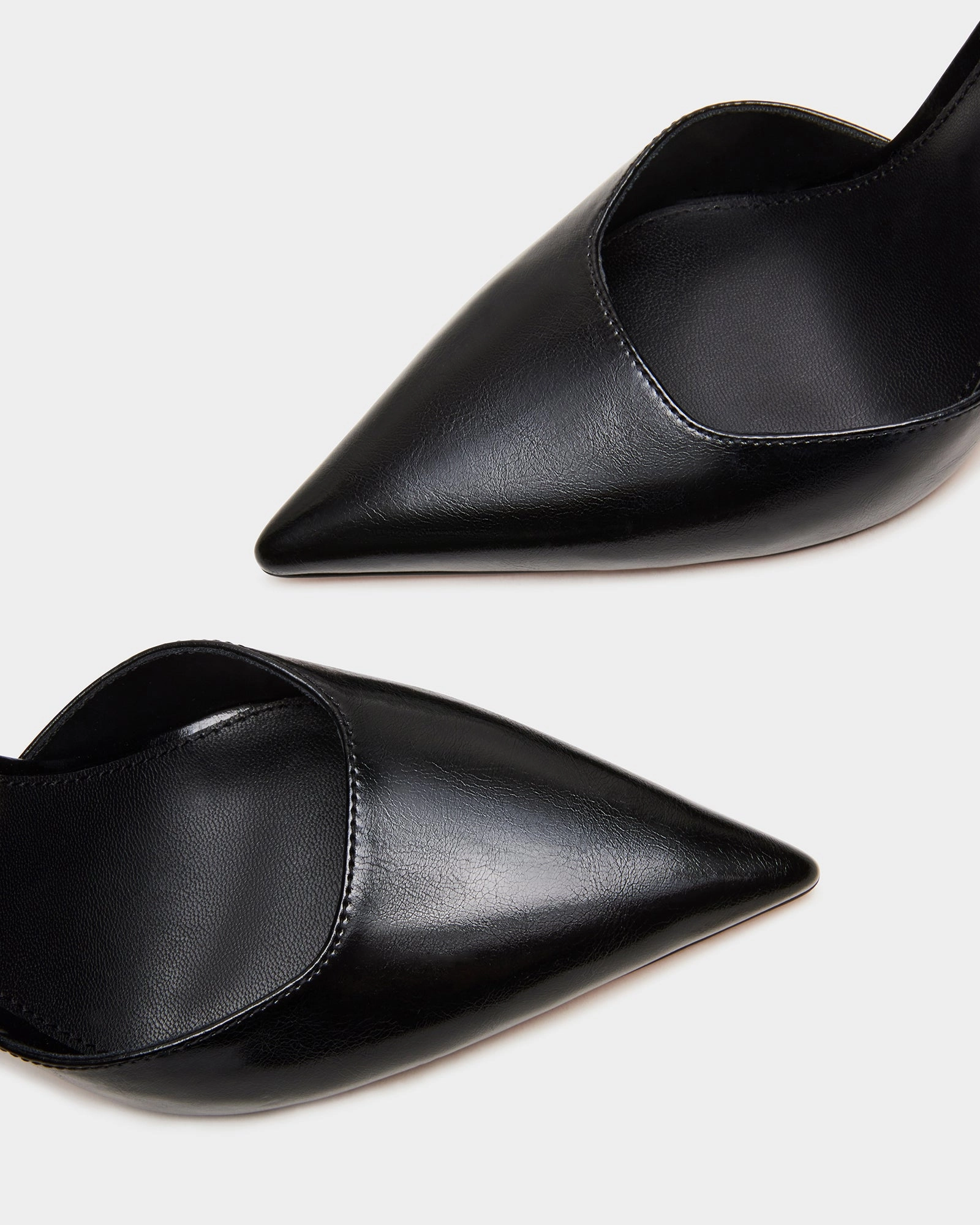 AVENUE BLACK