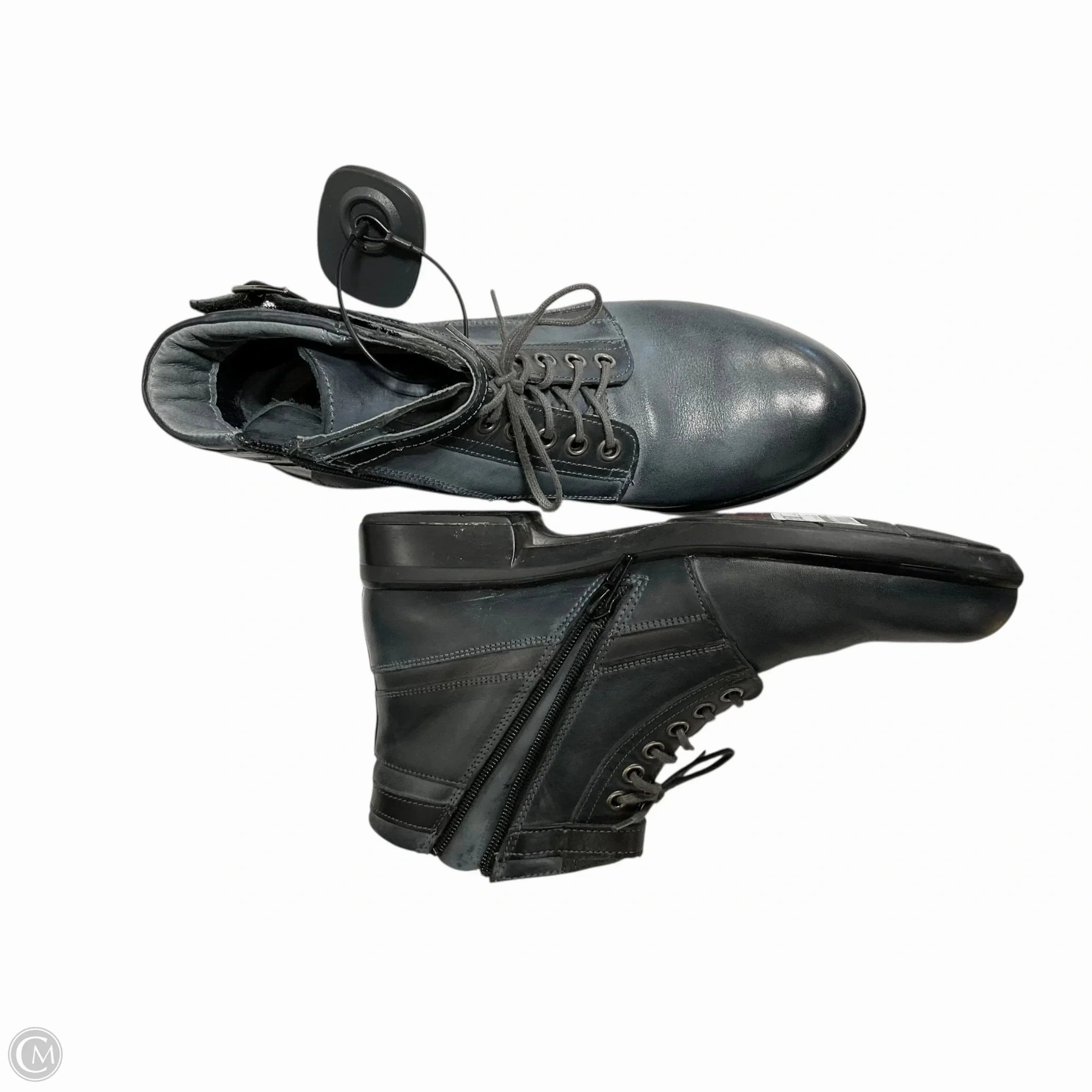 Boots Ankle Flats By Naot In Blue, Size: 7