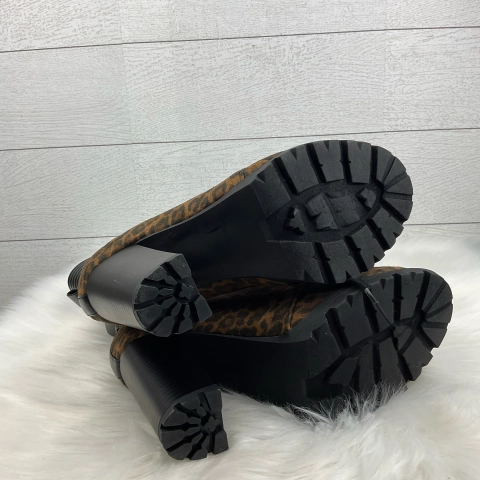 Boots Ankle Heels By Clothes Mentor In Animal Print, Size: 10