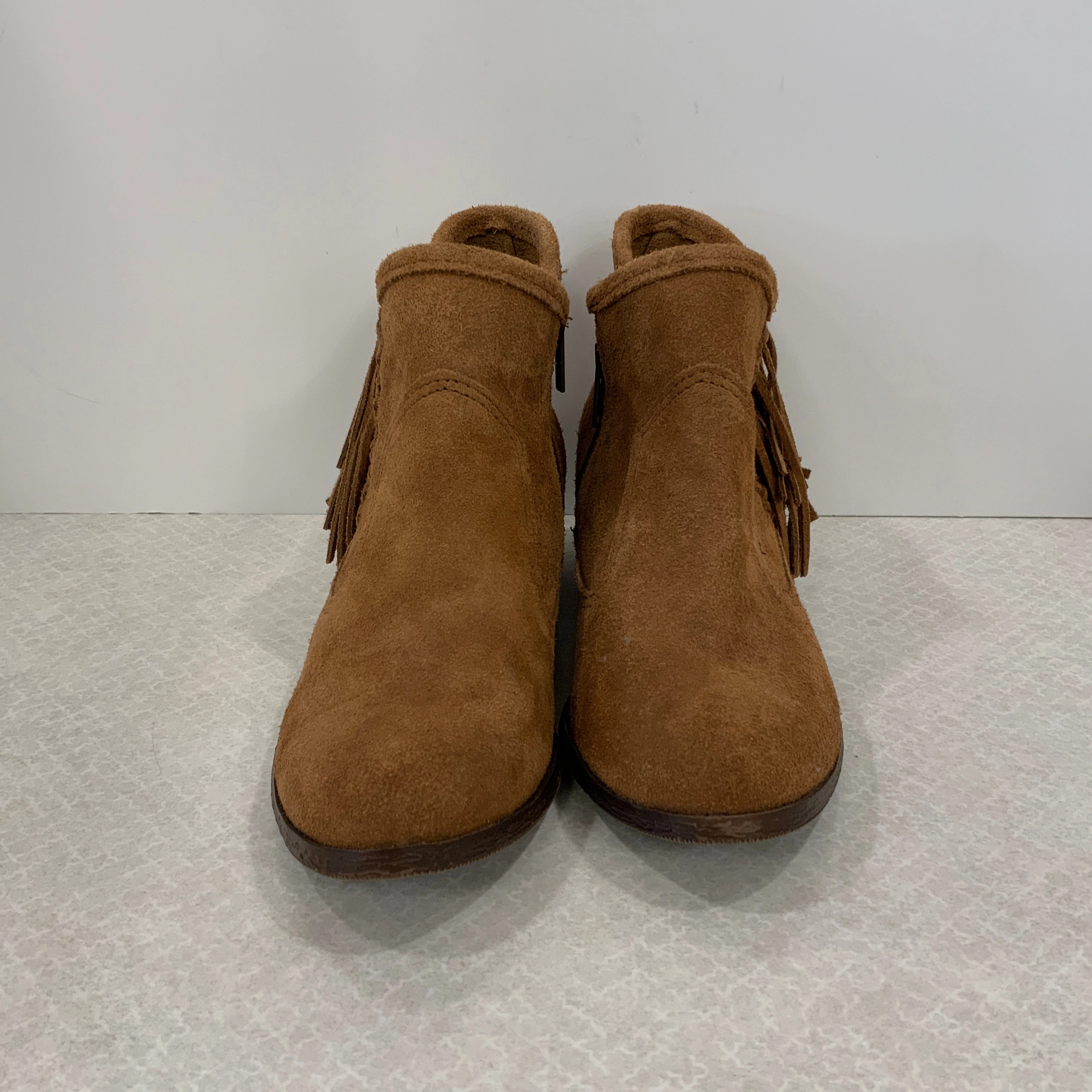Boots Ankle Heels By Minnetonka In Brown, Size: 7.5