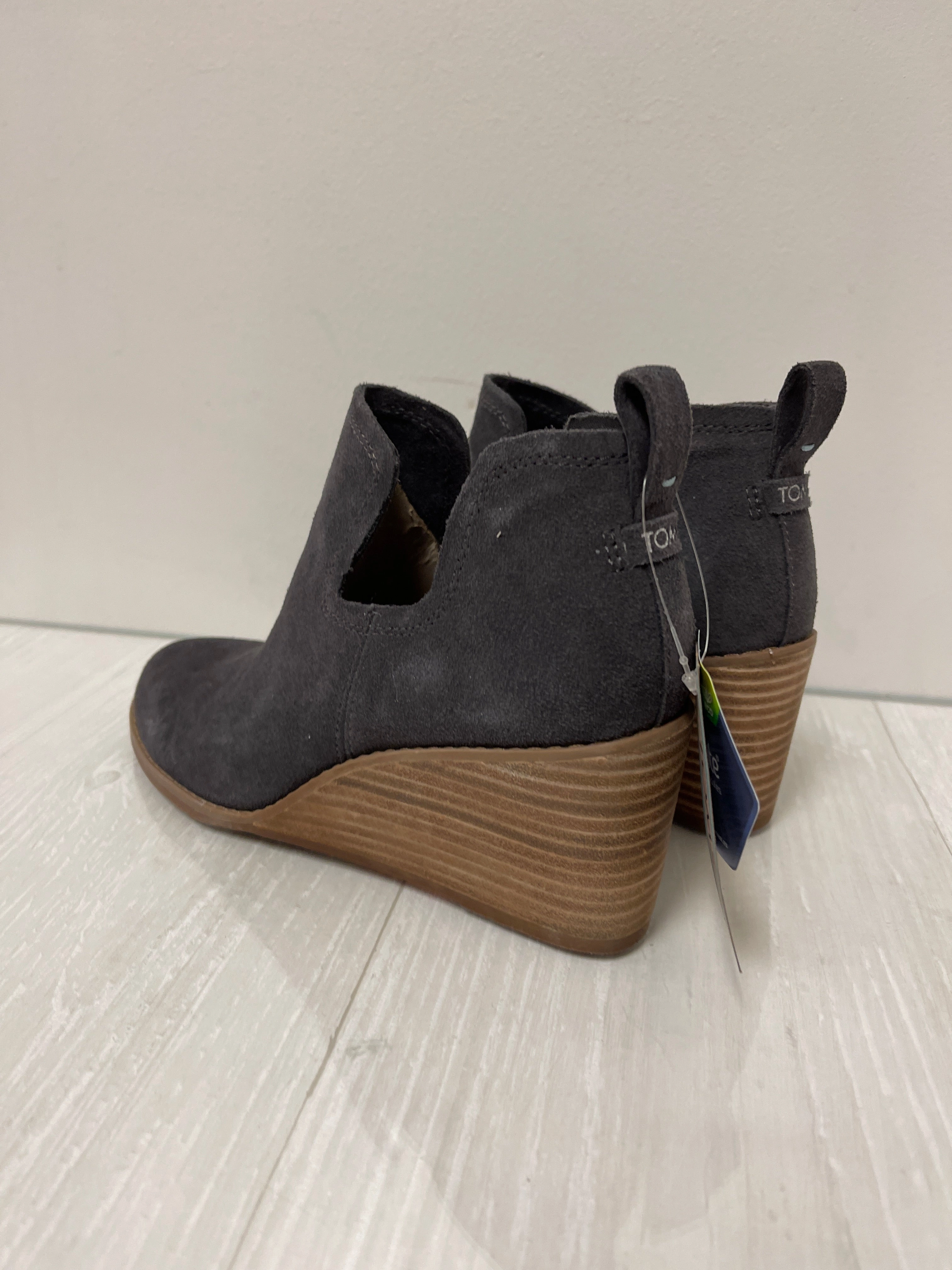 Boots Ankle Heels By Toms In Grey, Size: 6.5