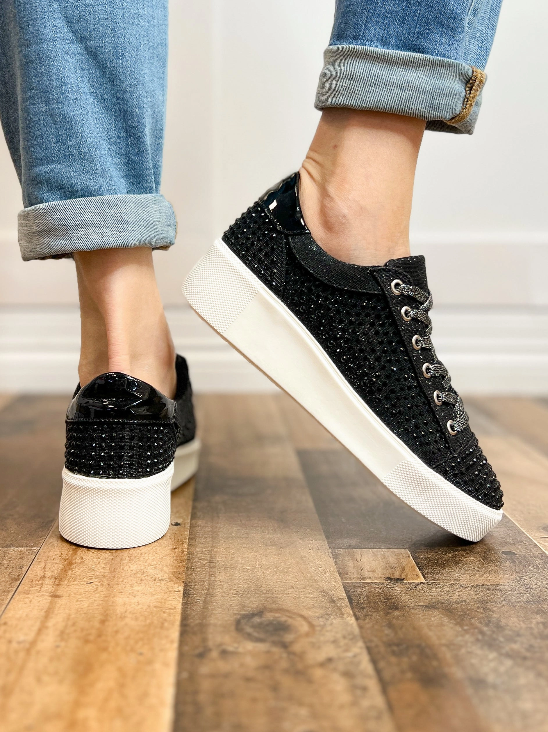 Diva Lace Up Tennis Shoes in Black