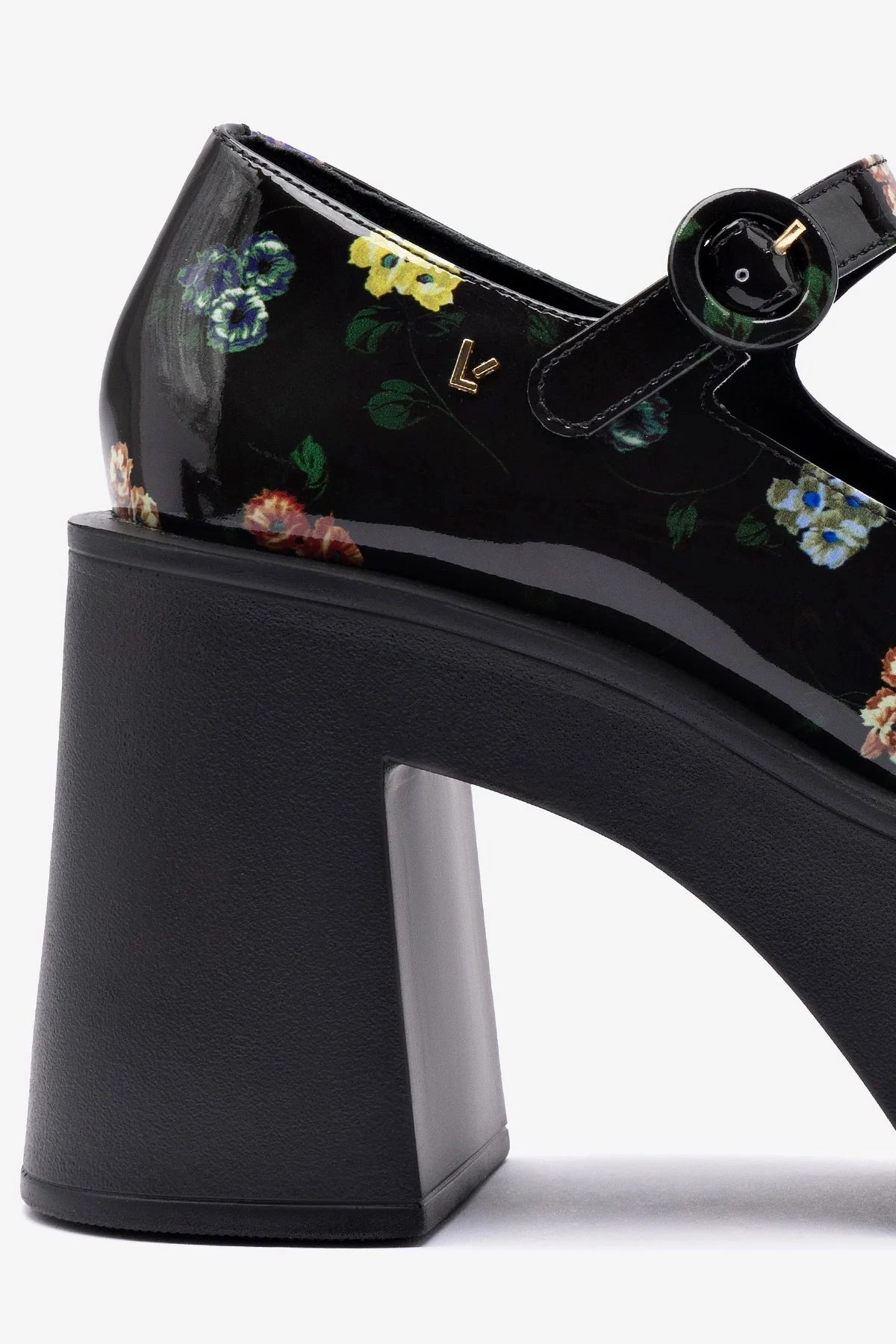Larroudé x Libertine Olivia Pump In Antique Primrose