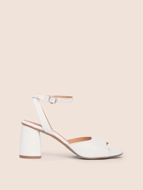 Malaga White Heel