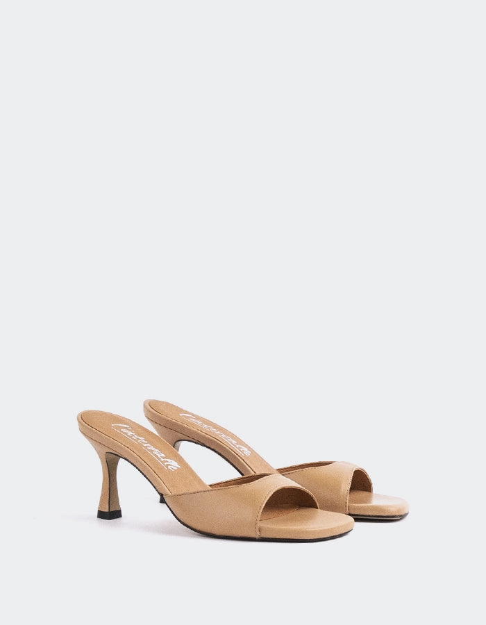 Norwood Camel Leather