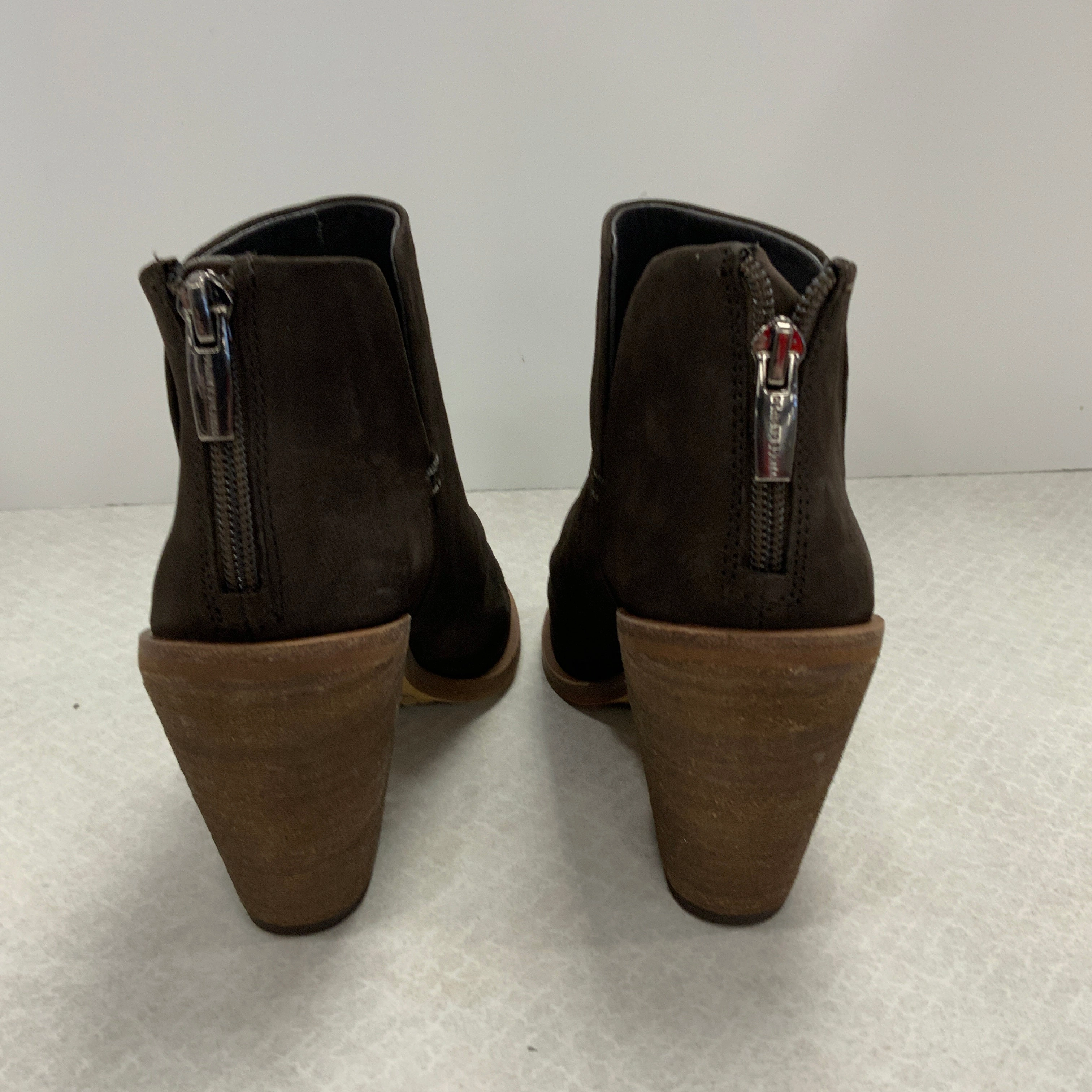 Shoes Heels Block By Vince Camuto In Brown, Size: 6