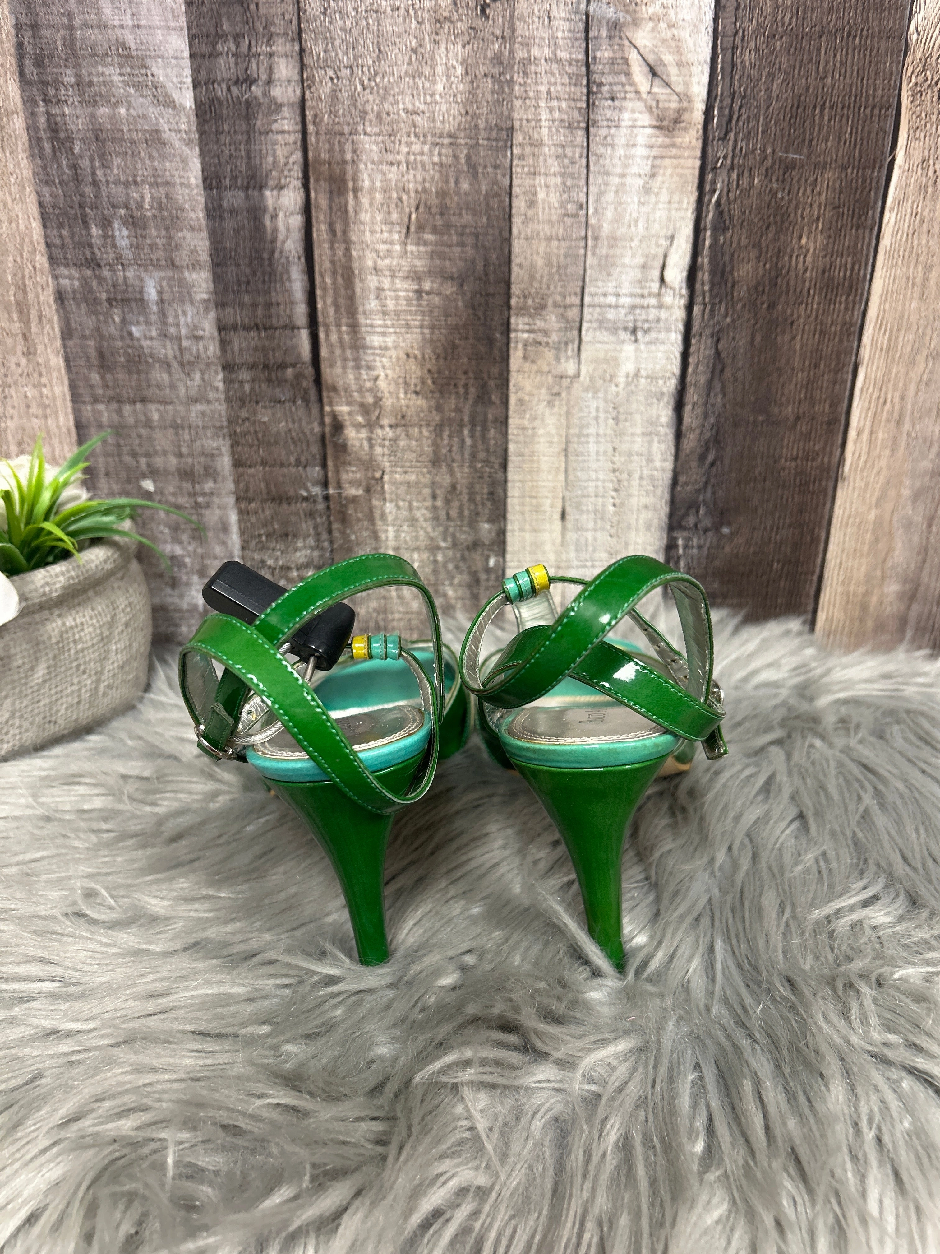Shoes Heels Stiletto By Enzo Angiolini In Green, Size: 8.5